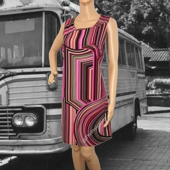 Julie Brown retro print dress - Picture 2 of 8